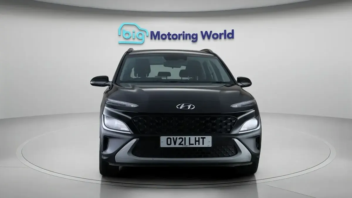 Used Hyundai Kona SE 195 HP (143 kW) 2021 Black SUV