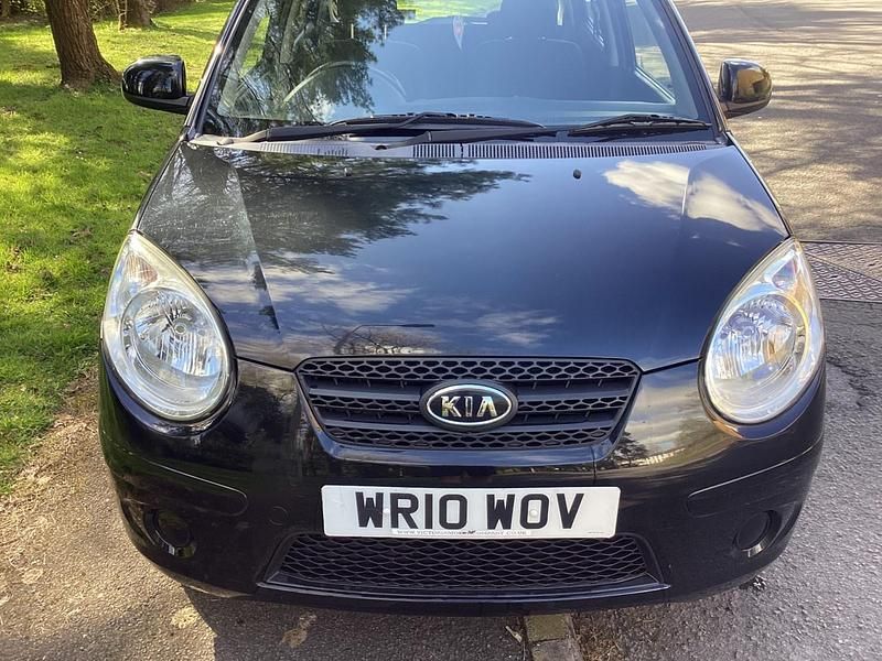Used Kia Picanto 64 HP (47 kW) 2010 Black Hatchback