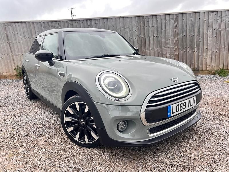 Used Mini Cooper Exclusive 136 HP (100 kW) 2019 Grey Hatchback