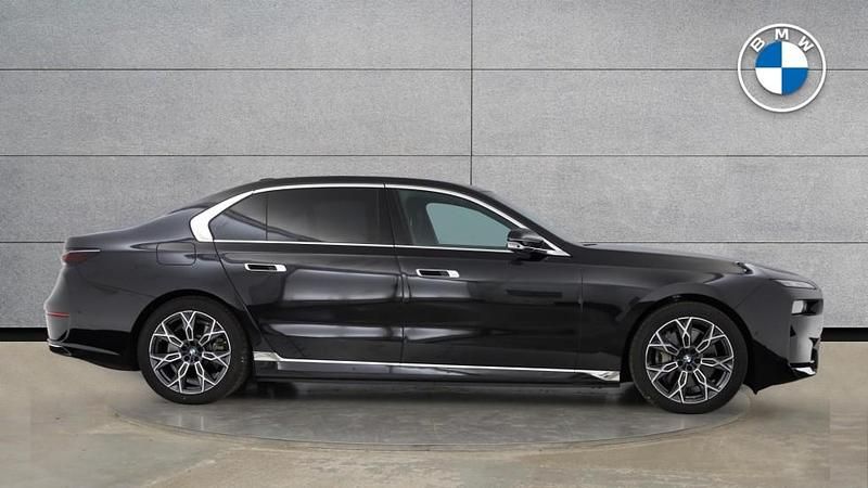 Used BMW i7 Comfort Edition 330 kW (449 HP) 2024 Black Sedan