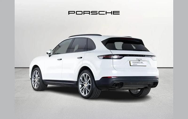 Used Porsche Cayenne 334 HP (245 kW) 2021 White SUV