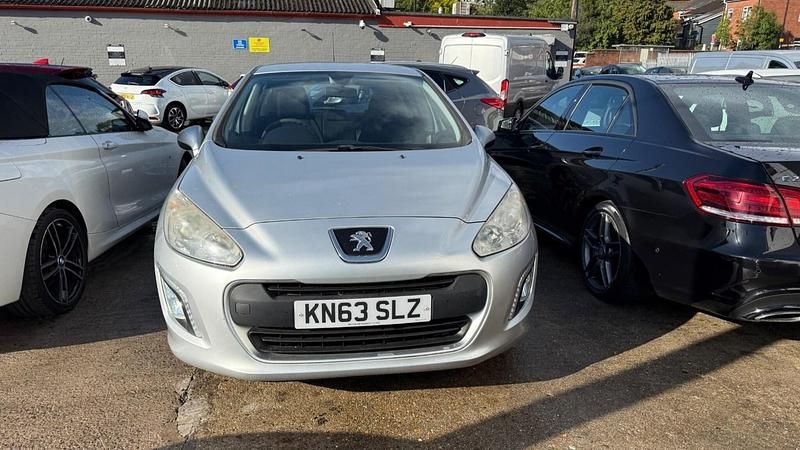 Silver Used 2013 Peugeot 308 Access Hatchback | £1,999 (Fair price) - Image 1/4