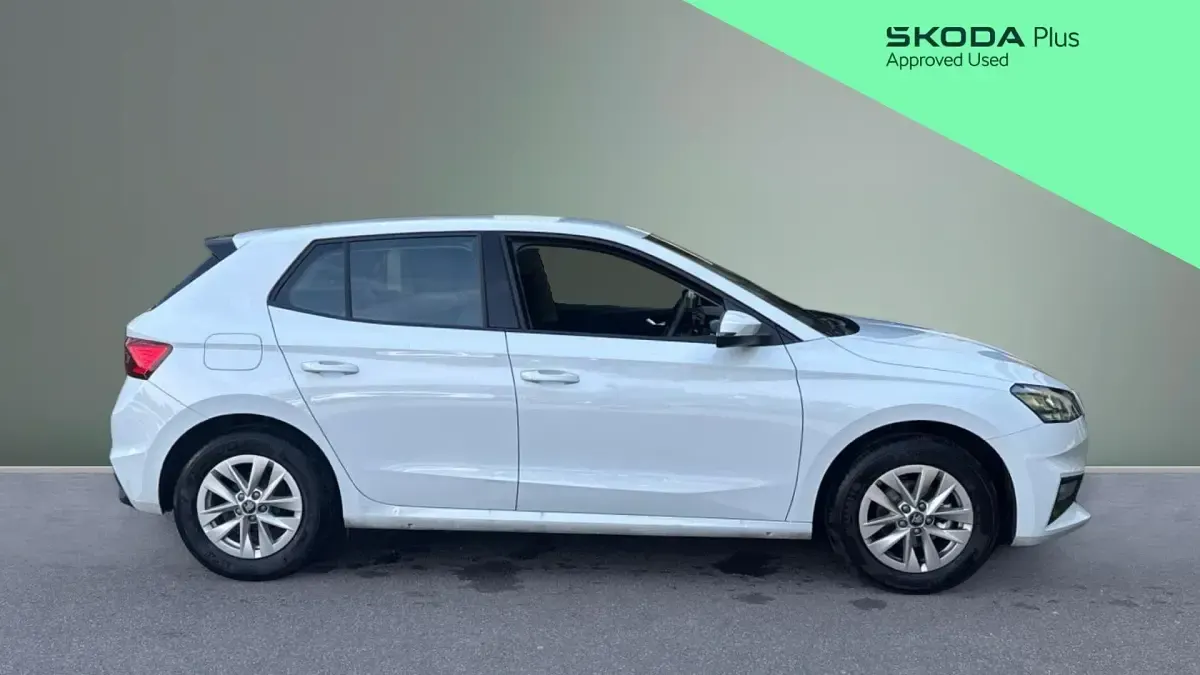 Used Skoda Fabia SE 80 HP (58 kW) 2026 Metallic  moon white Hatchback