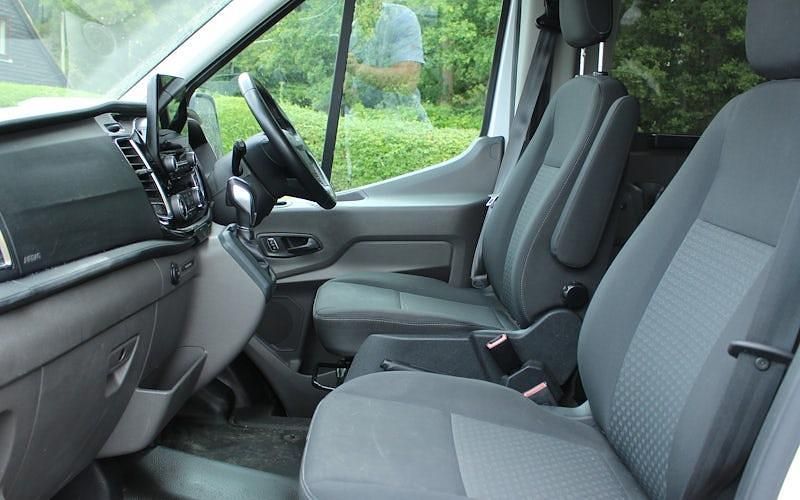 Usado Ford Transit Limited 170 HP (125 kW) 2022 Monovolume