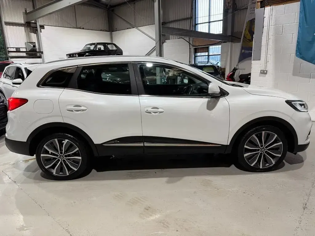 Used Renault Kadjar Version S 140 HP (102 kW) 2019 White SUV
