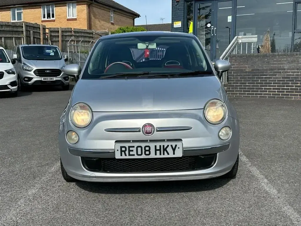 Usado Fiat 500 Lounge 69 HP (50 kW) 2008 Prateado Citadino