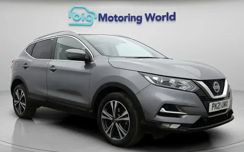 Second-hand Nissan Qashqai N-Connecta 140 CP (102 kW) 2020 SUV