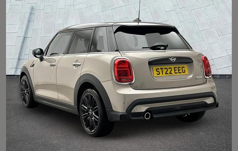 Used Mini Cooper Exclusive 134 HP (98 kW) 2022 Grey Hatchback