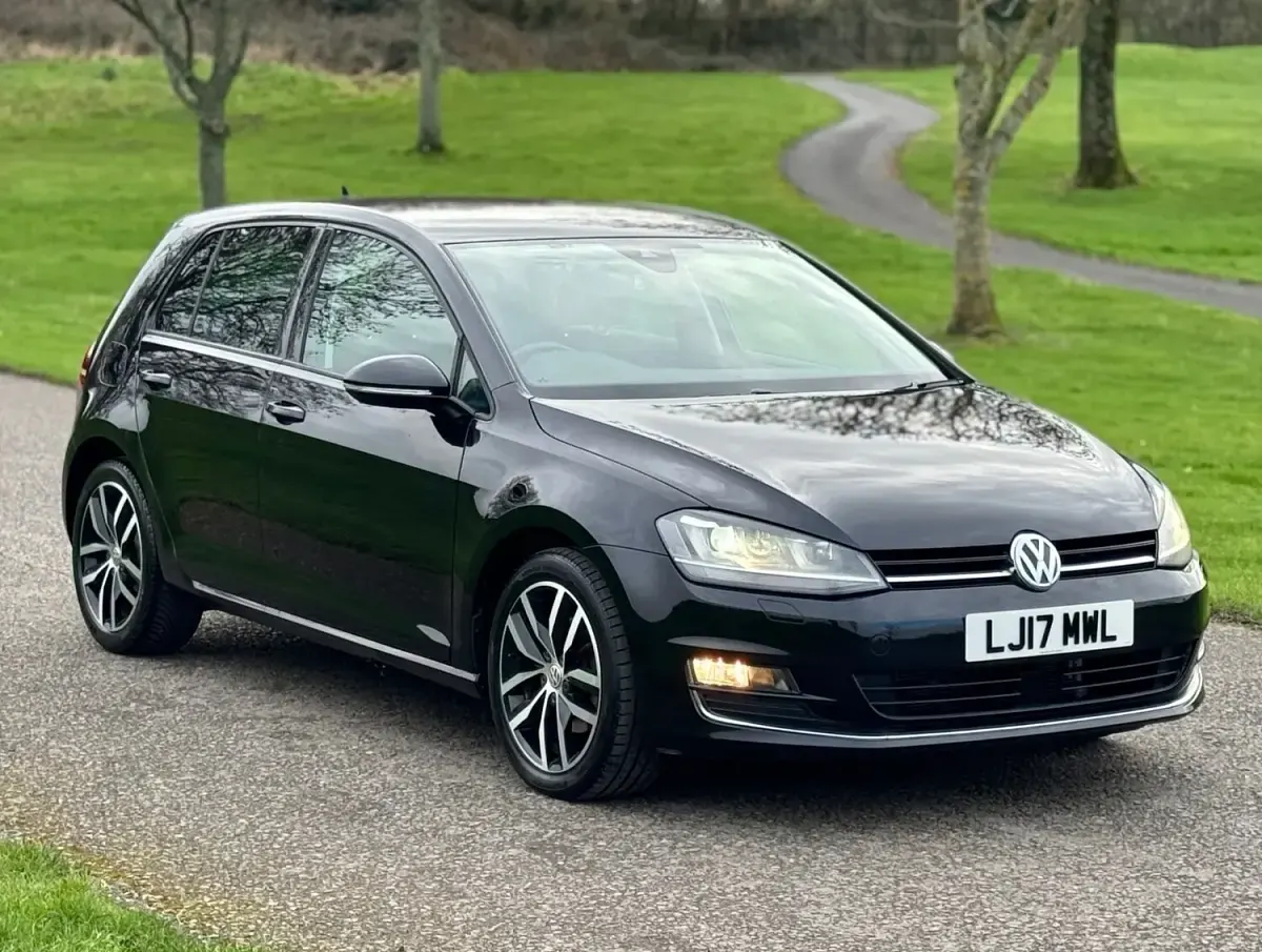 Used VW Golf VII 2017 Black Hatchback