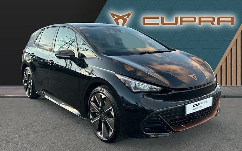 Used 2025 Cupra Born e-Boost Hatchback | £27,374 (Expensive) - Image 1/4