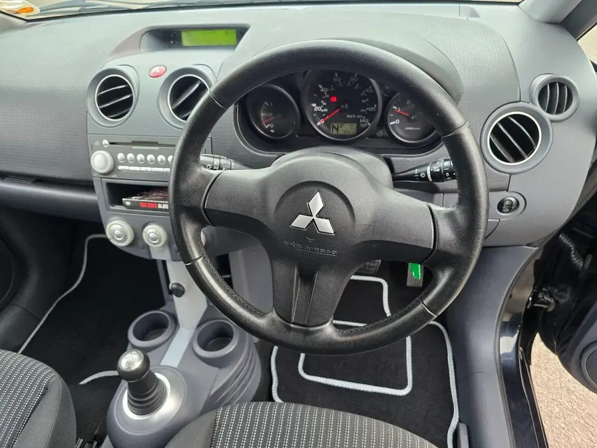 Used Mitsubishi Colt 95 HP (69 kW) 2008 Black Hatchback