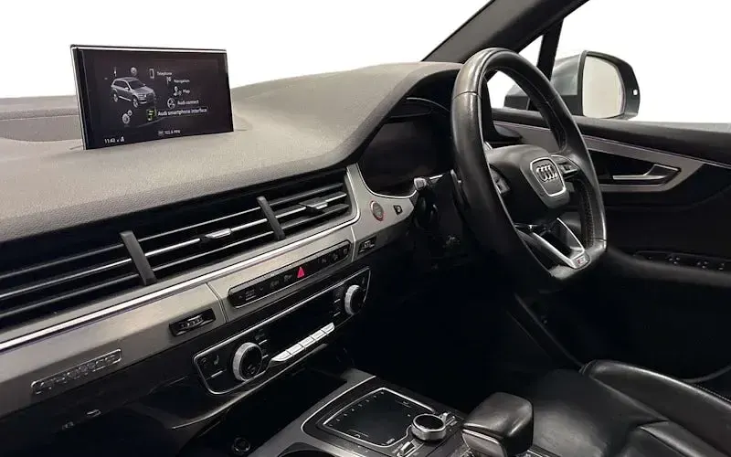 Used Audi SQ7 435 HP (319 kW) 2018 Blue SUV
