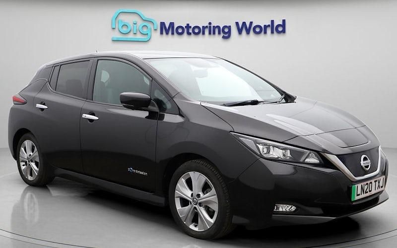 Used 2022 Nissan Leaf Tekna Hatchback | £9,600 (Fair price) - Image 1/4