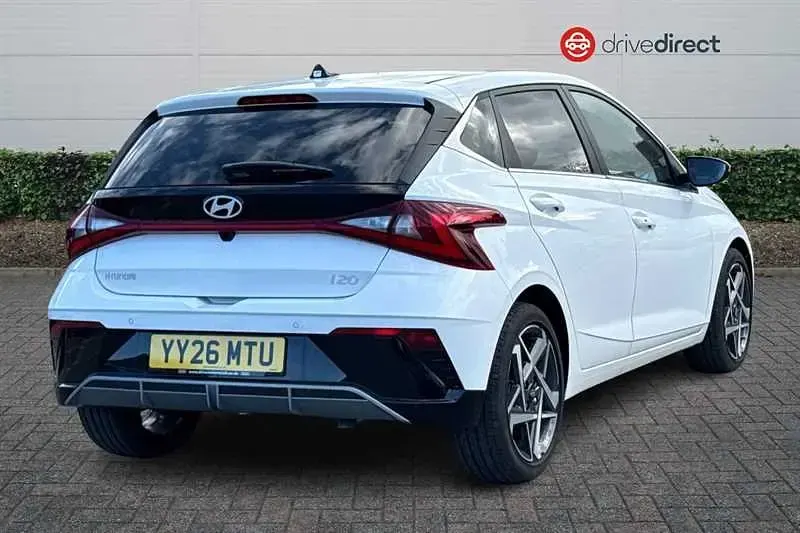 New Hyundai i20 Ultimate 100 HP (73 kW) 2026 White Hatchback
