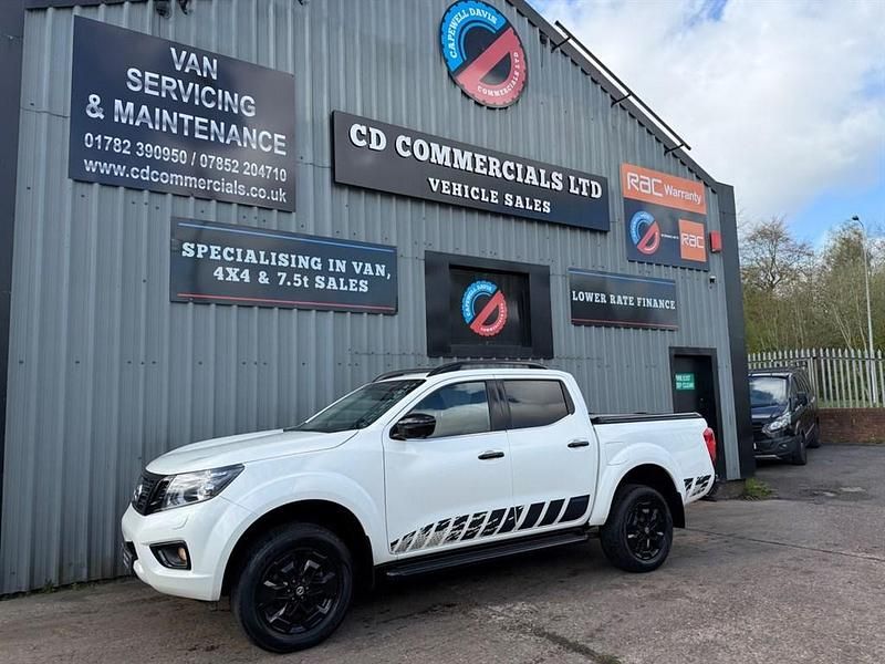 Used Nissan Navara N-Guard 190 HP (139 kW) 2021 White Pickup