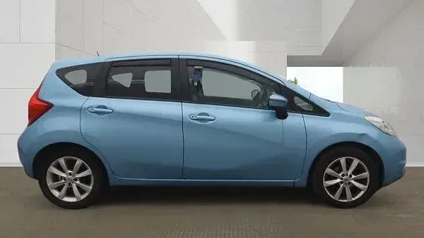 Used Nissan Note S 98 HP (72 kW) 2014 Blue Hatchback