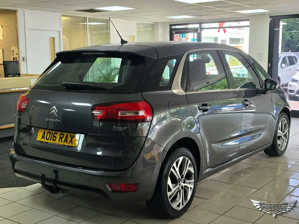 Used Citroën C4 Picasso Exclusive 2016 Grey MPV