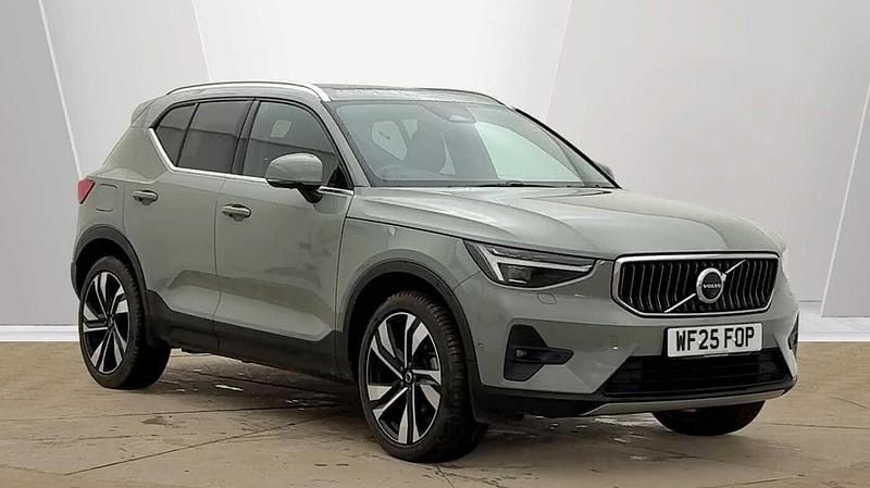 Used Volvo XC40 Ultra 197 HP (144 kW) 2025 Green SUV