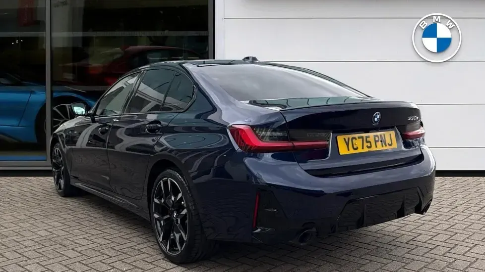 Used BMW 330 M Sport 288 HP (211 kW) 2025 Blue