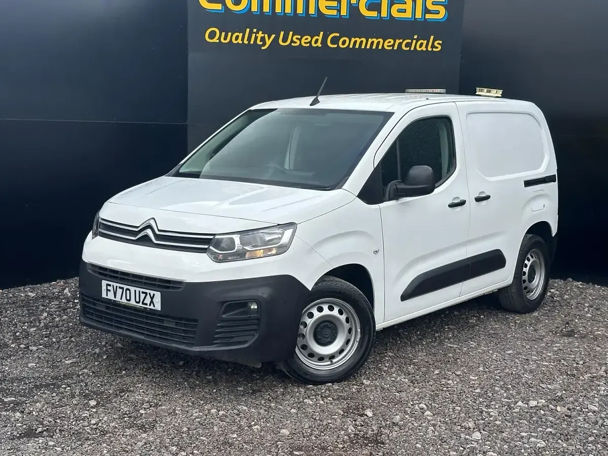 Second-hand Citroën Berlingo Start 75 CP (55 kW) 2021 Alb Monovolum