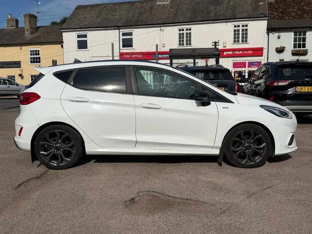 Used Ford Fiesta ST-Line X 2019 White Hatchback