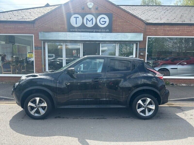 Black Used 2019 Nissan Juke Acenta SUV | £7,995 (Fair price) - Image 1/4