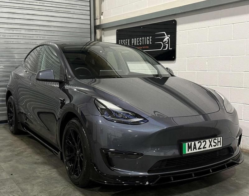 Grey Used 2022 Tesla Model Y Long Range AWD SUV | £19,574 (Super price) - Image 1/4