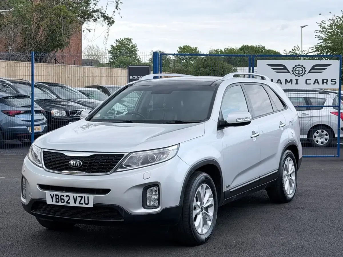 Begagnad Kia Sorento 197 HK (144 kW) 2013 Silver SUV