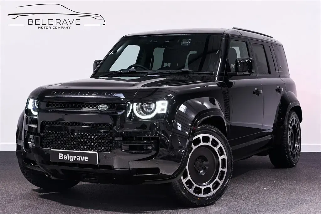 Used Land Rover Defender SE Dynamic 250 HP (183 kW) 2023 Black SUV