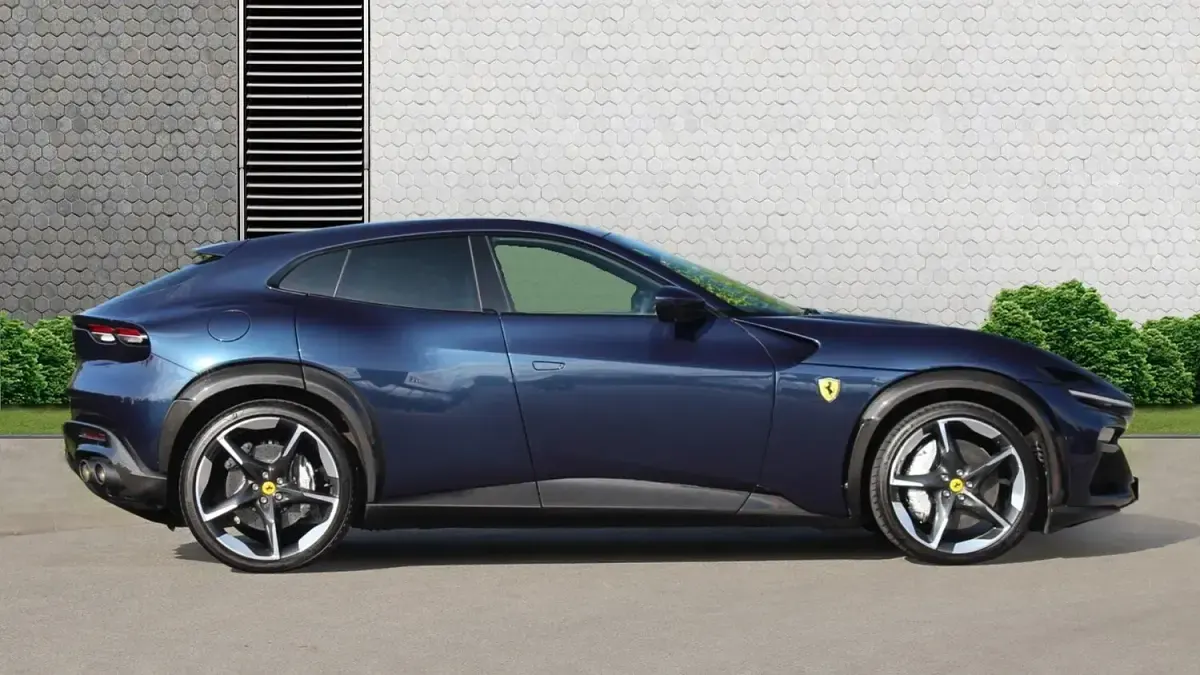 Used Ferrari Purosangue 725 HP (533 kW) 2024 Blu swaters 513/c SUV