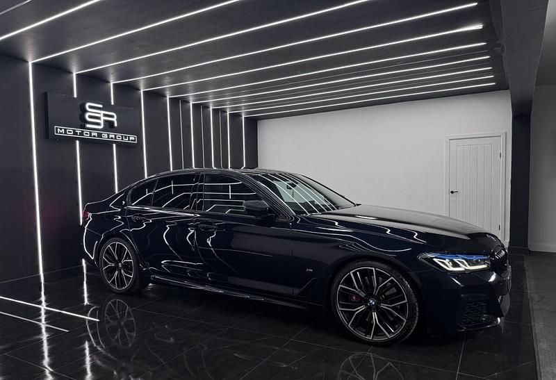 Usado BMW M550 2023 Negro Berlina