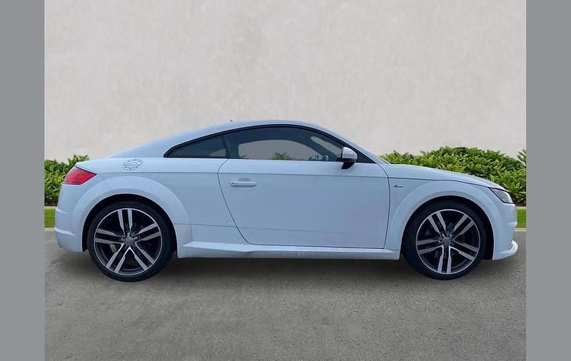 Used Audi TT S-Line 177 HP (130 kW) 2016 White Coupe