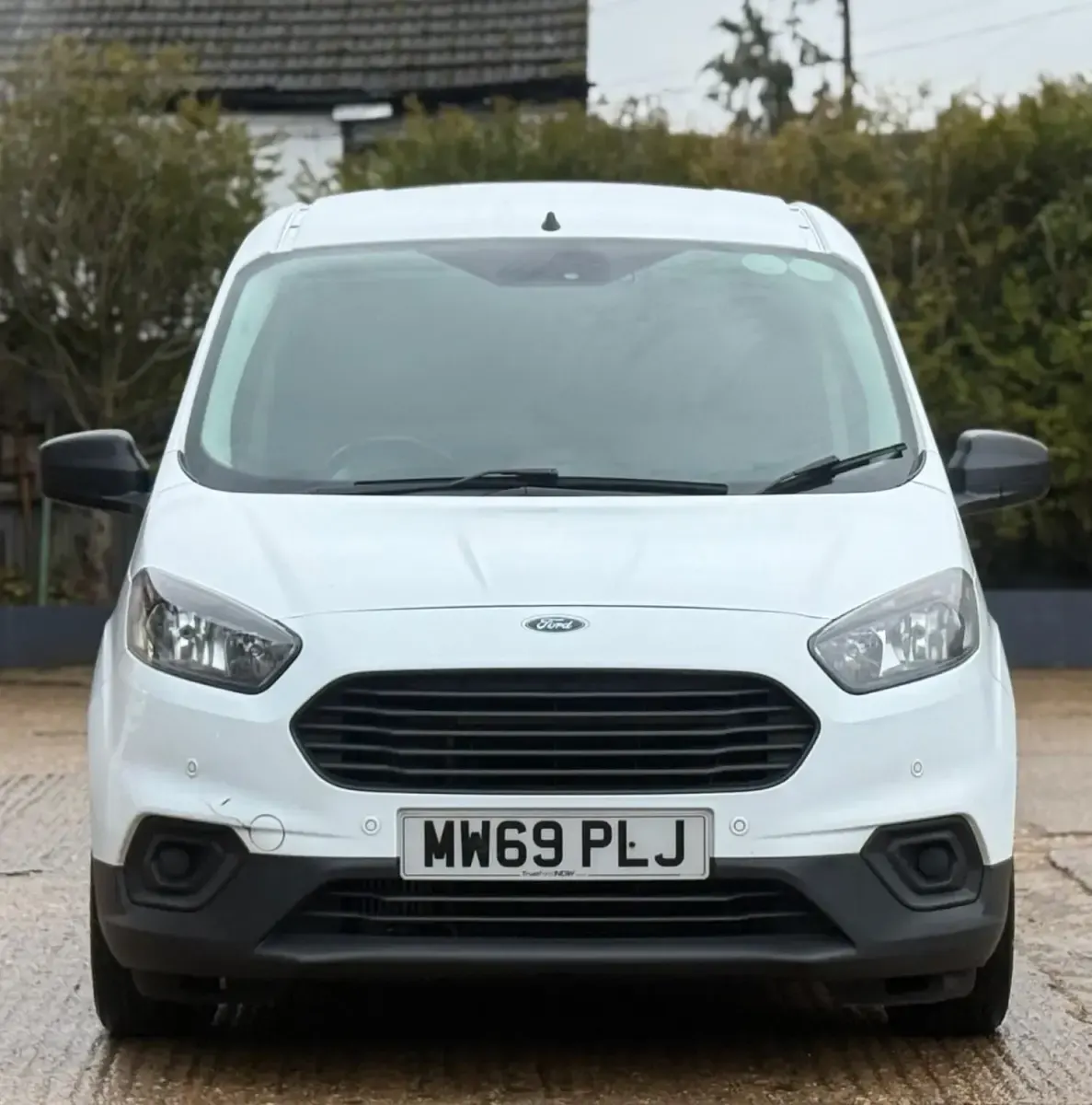 Usado Ford Transit 100 HP (73 kW) 2020 Branco