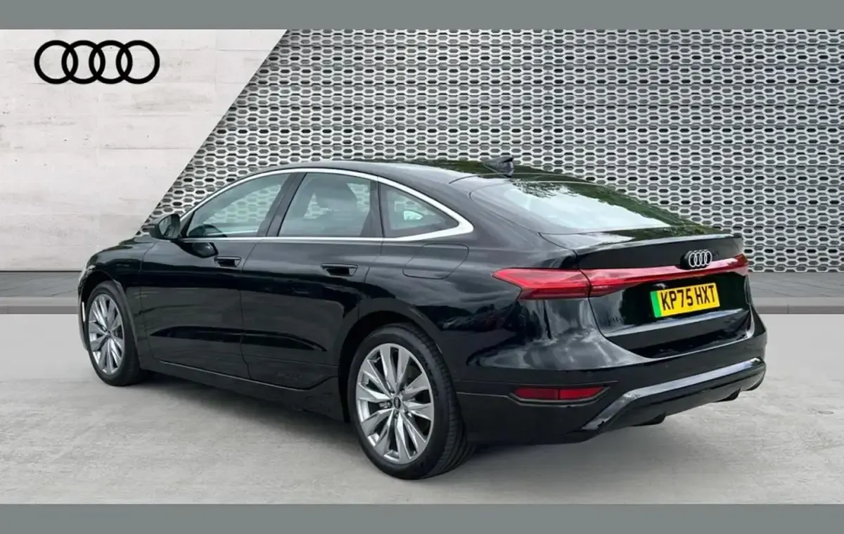 New Audi A6 e-tron Sport 206 kW (281 HP) 2025 Black Hatchback