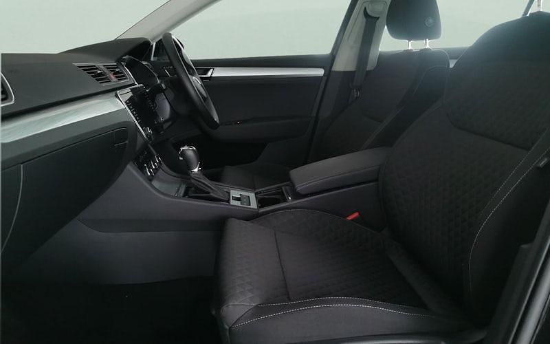 Used Skoda Superb SE 150 HP (110 kW) 2023 Black Hatchback