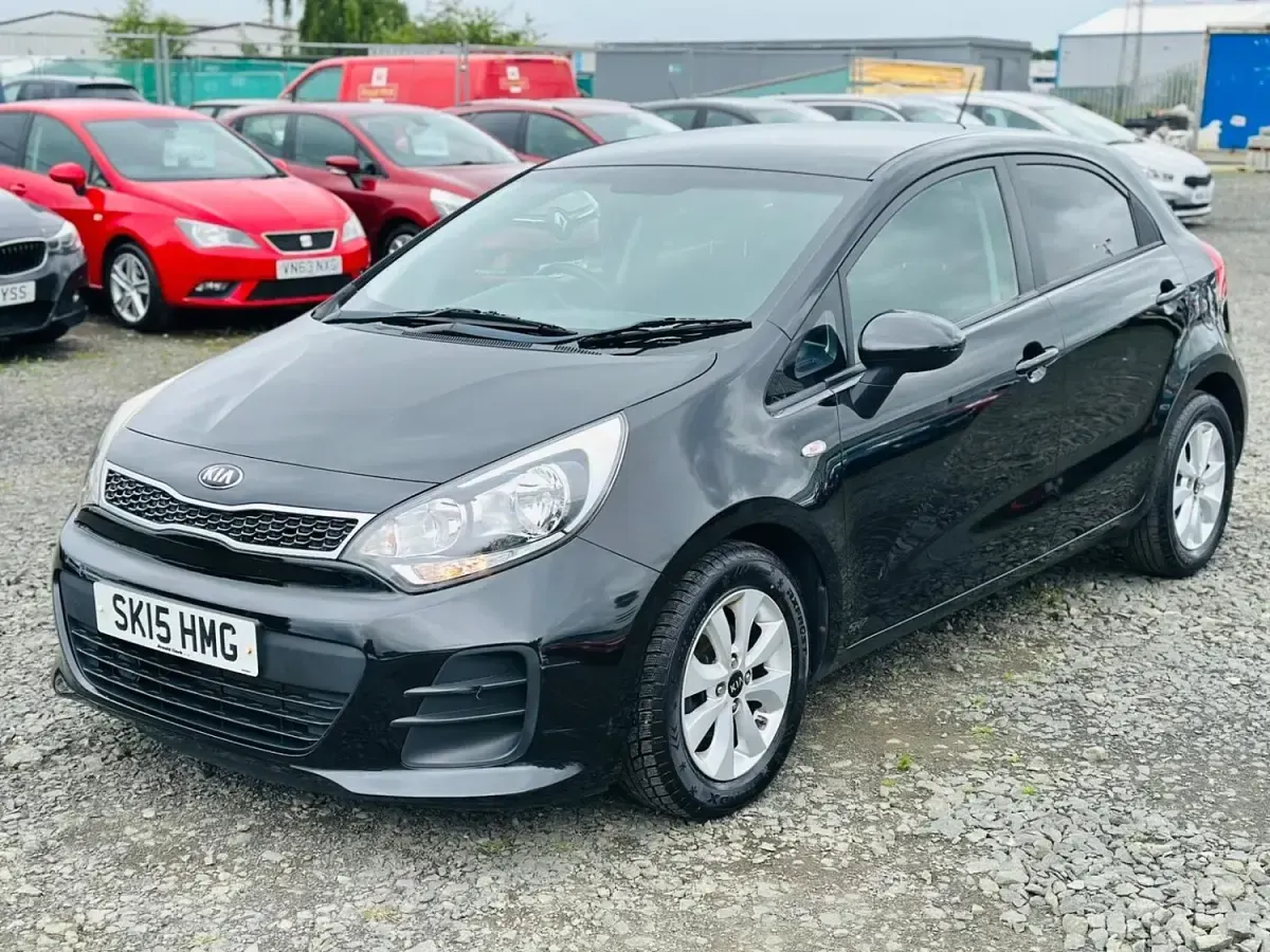Used Kia Rio 2015 Black Hatchback