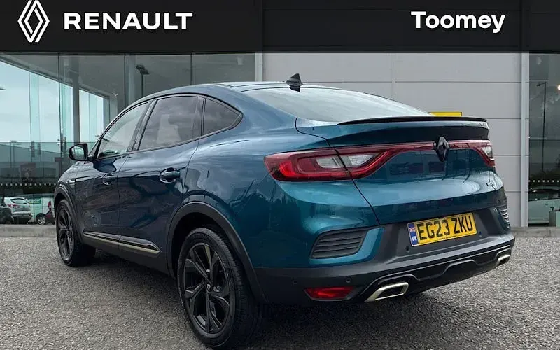 Gebraucht Renault Arkana Engineered 143 PS (105 kW) 2023 Blau SUV
