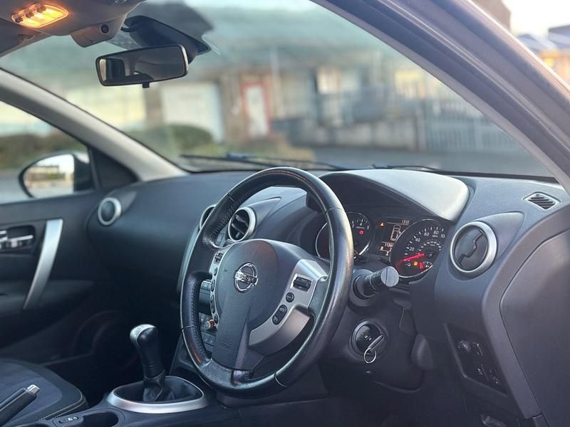 Used Nissan Qashqai Acenta 2010 Beige SUV