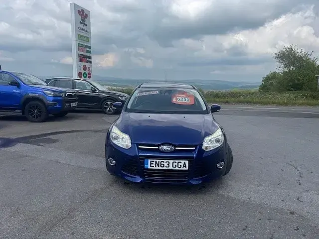 Begagnad Ford Focus Titanium X 115 HK (84 kW) 2014 Blå Halvkombi