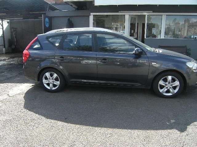 Used Kia Ceed 89 HP (65 kW) 2011 Hatchback