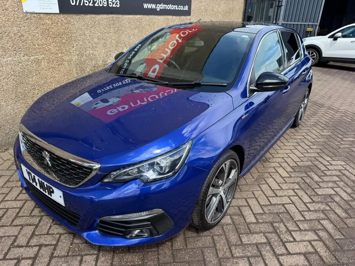 Used Peugeot 308 GT-line 130 HP (95 kW) 2018 Blue Hatchback