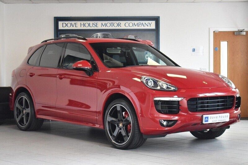 Red Used 2015 Porsche Cayenne SUV | £17,900 (Good price) - Image 1/4