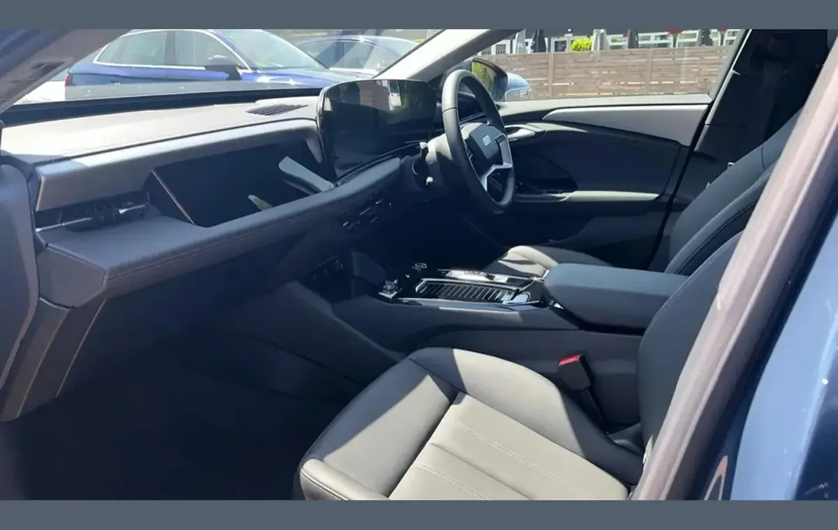 Used Audi A6 e-tron Sport 210 kW (286 HP) 2025 Blue Hatchback