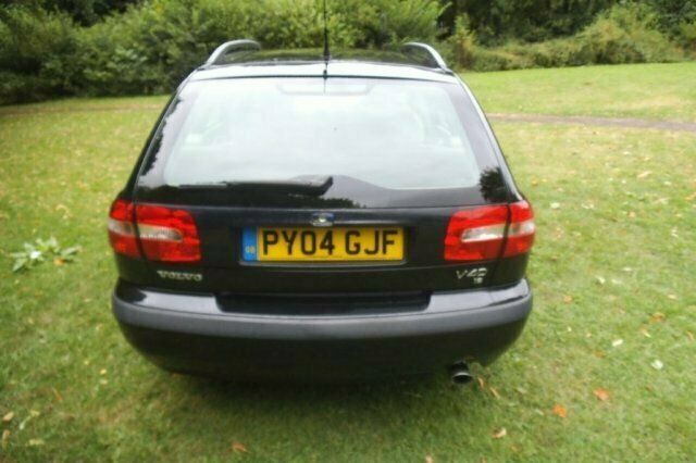 Begagnad Volvo V40 109 HK (80 kW) 2004 Kombi