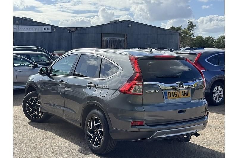 Begagnad Honda CR-V SE Plus 160 HK (117 kW) 2017 Grå SUV