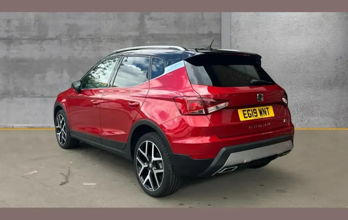 Used Seat Arona FR Sport 115 HP (84 kW) 2019 Red SUV