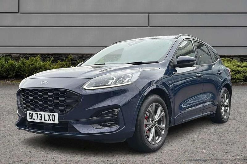 Usado Ford Kuga ST-Line 225 HP (165 kW) 2023 Azul SUV