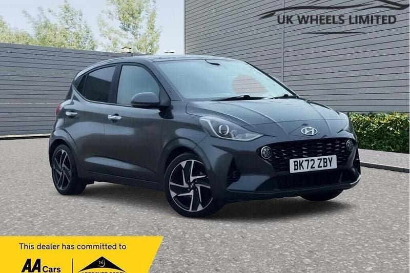 Used Hyundai i10 Premium 84 HP (61 kW) 2022 Grey Hatchback