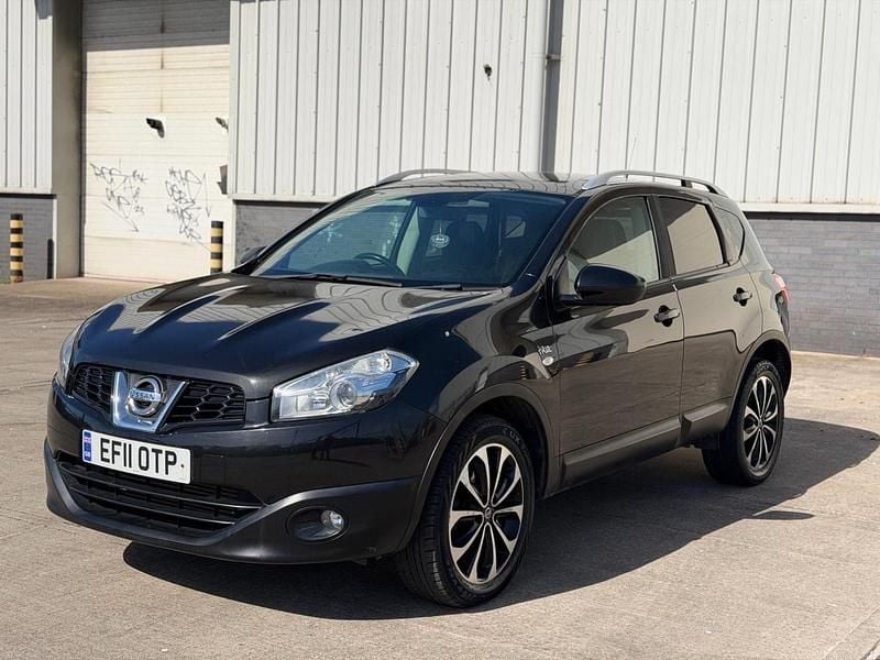 Used Nissan Qashqai N-TEC 150 HP (110 kW) 2011 Black SUV
