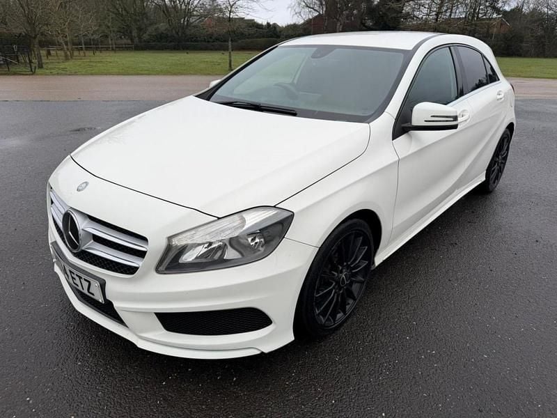 Used Mercedes A200 AMG 136 HP (100 kW) 2014 White Hatchback